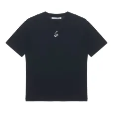 футболка с цветочным принтом футболка с цветочным принтом