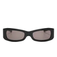 Солнцезащитные очки Kareem в прямоугольной оправе