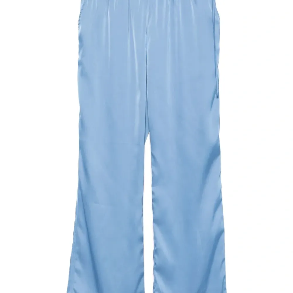 Брюки широкого кроя