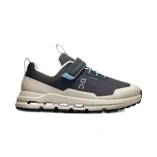 Кроссовки с ремешками