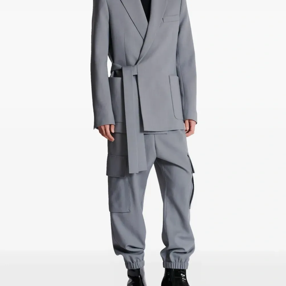 Футболка с логотипом