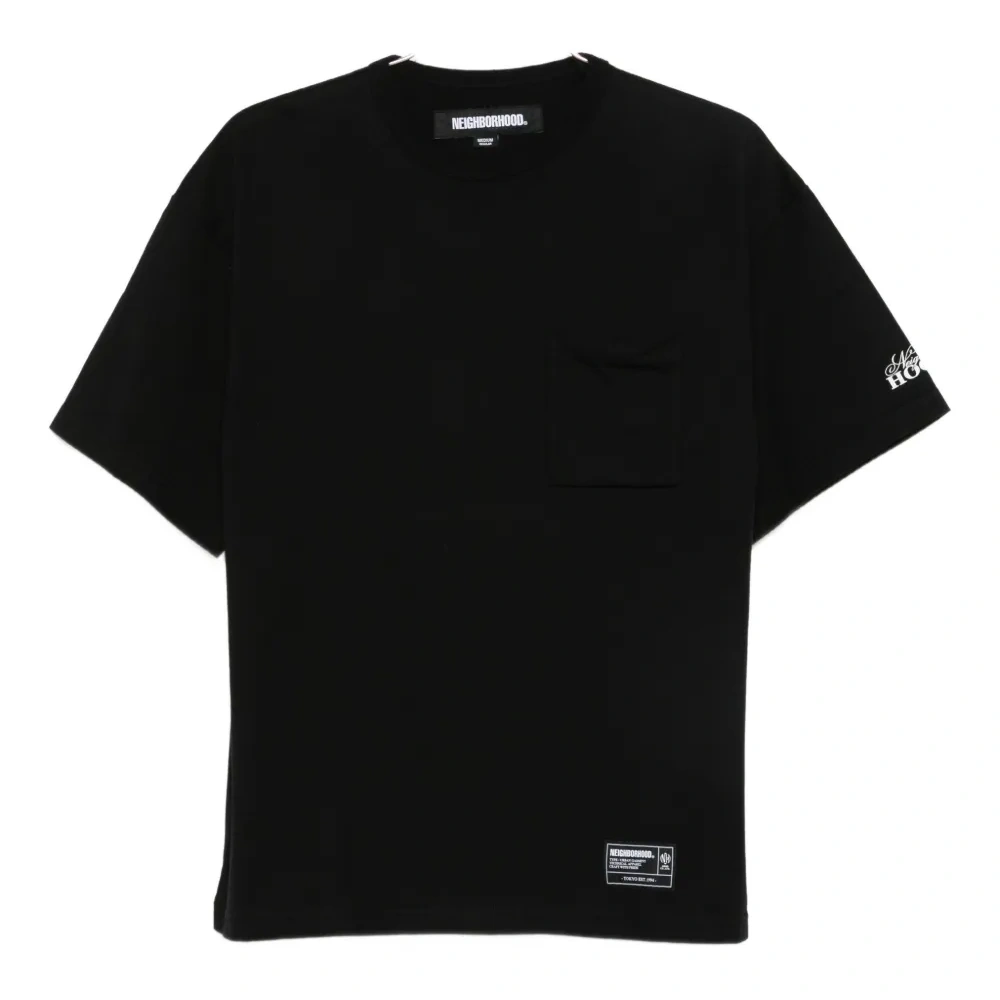 Футболка с нашивкой-логотипом