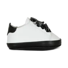 Кроссовки в двух тонах