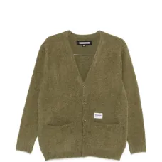 Кардиган с V-образным вырезом и карманами