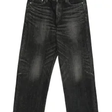 Джинсы с карманами