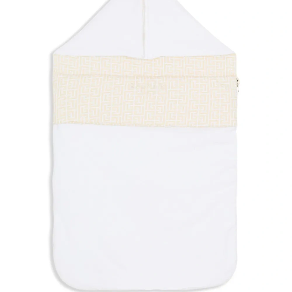 спальный конверт с монограммой