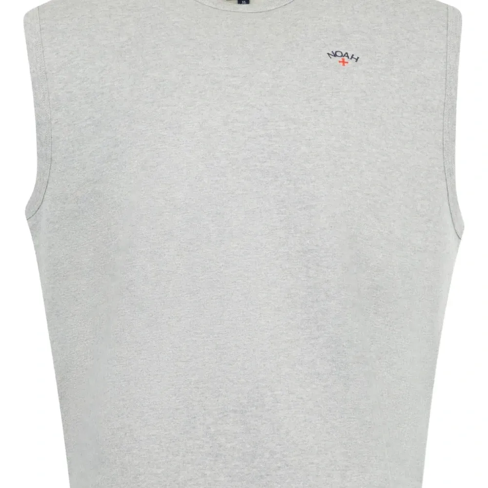 Топ из футера