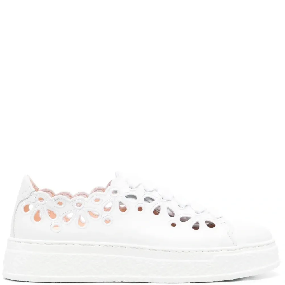 кожаные кроссовки