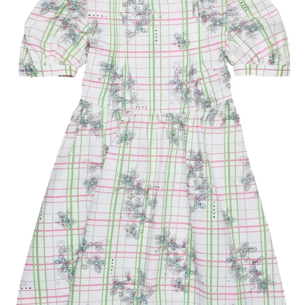 Клетчатое платье с объемными рукавами