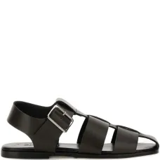 сандалии с пряжками