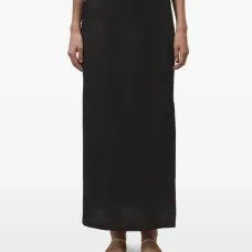 Декорированная юбка с разрезом Декорированная юбка с разрезом