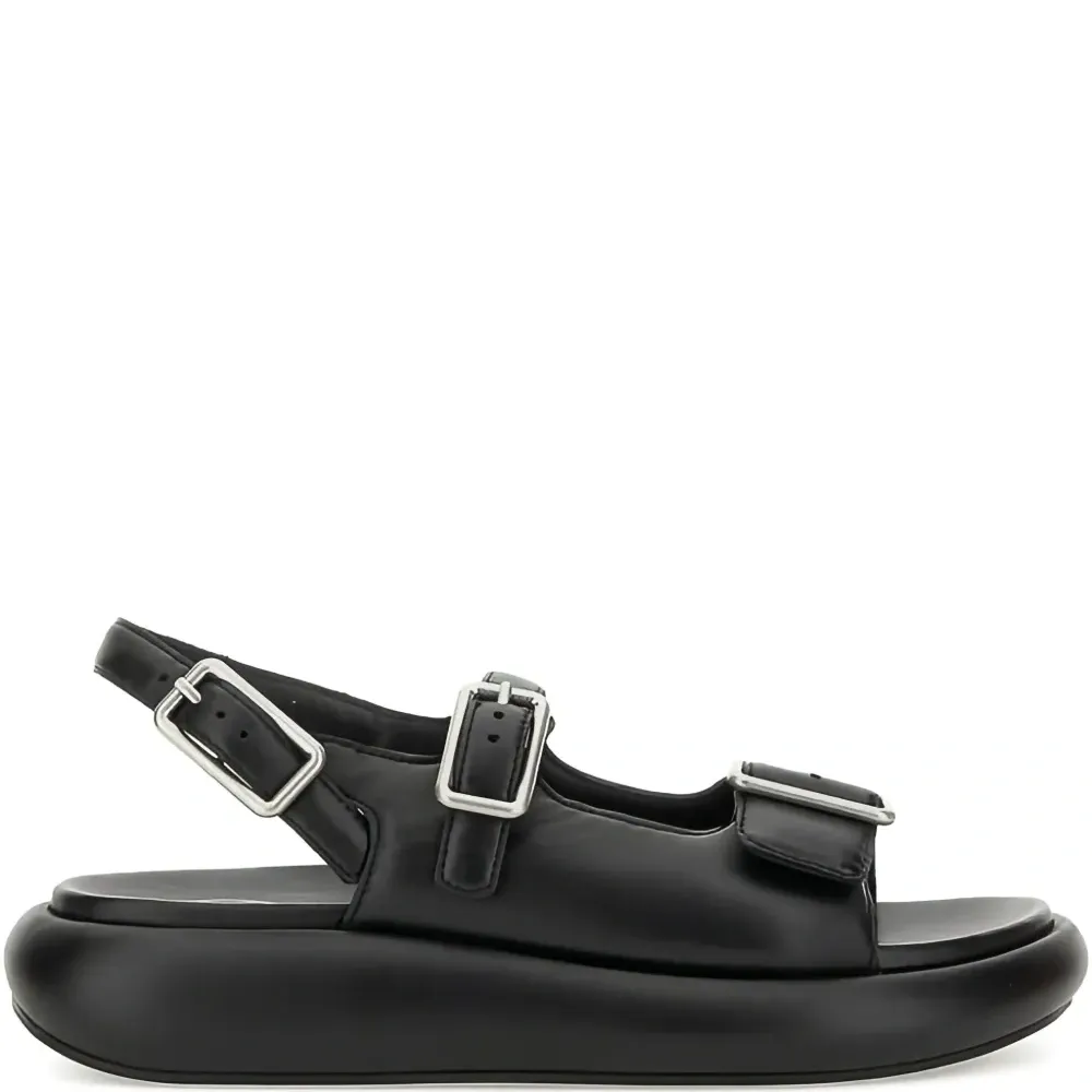 сандалии на платформе с пряжкой