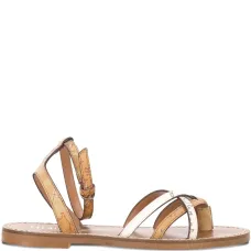 сандалии на плоской подошве