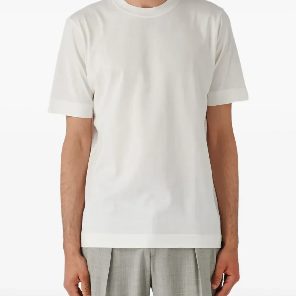 Футболка с короткими рукавами