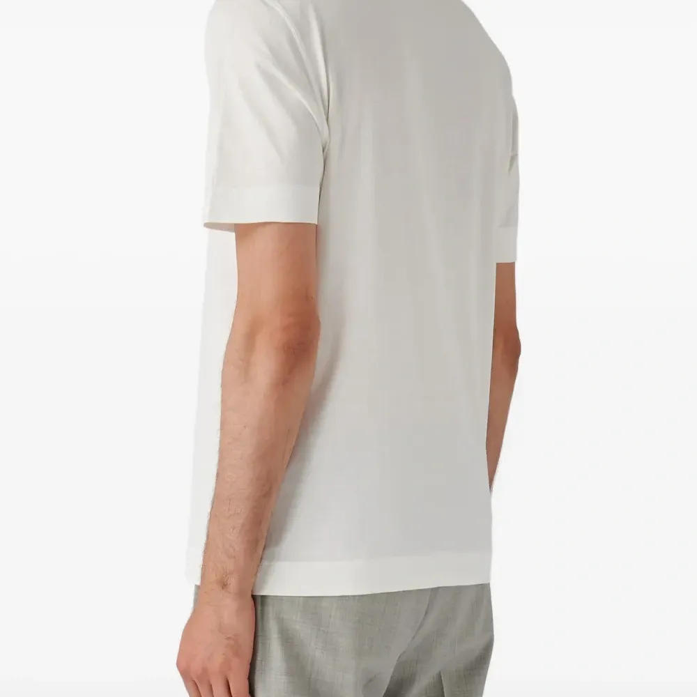 Футболка с короткими рукавами