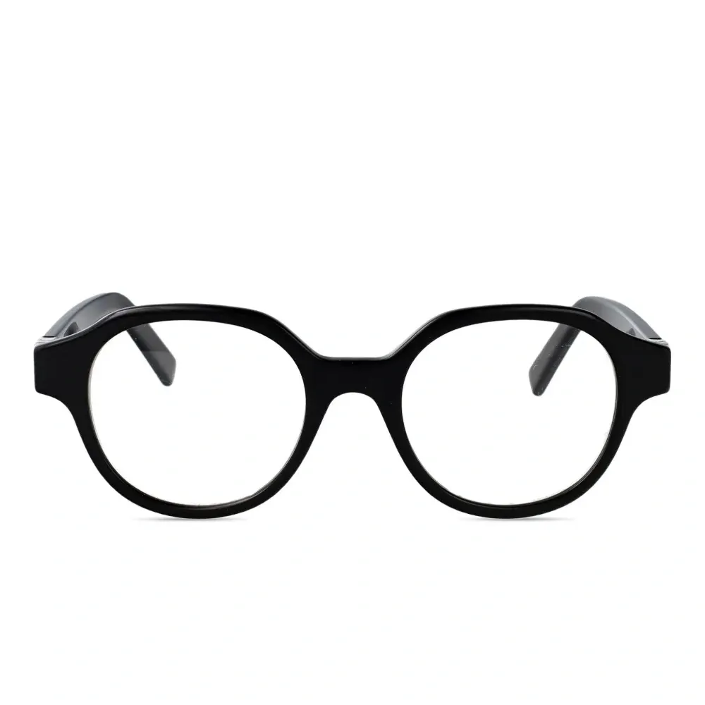 Очки в круглой оправе