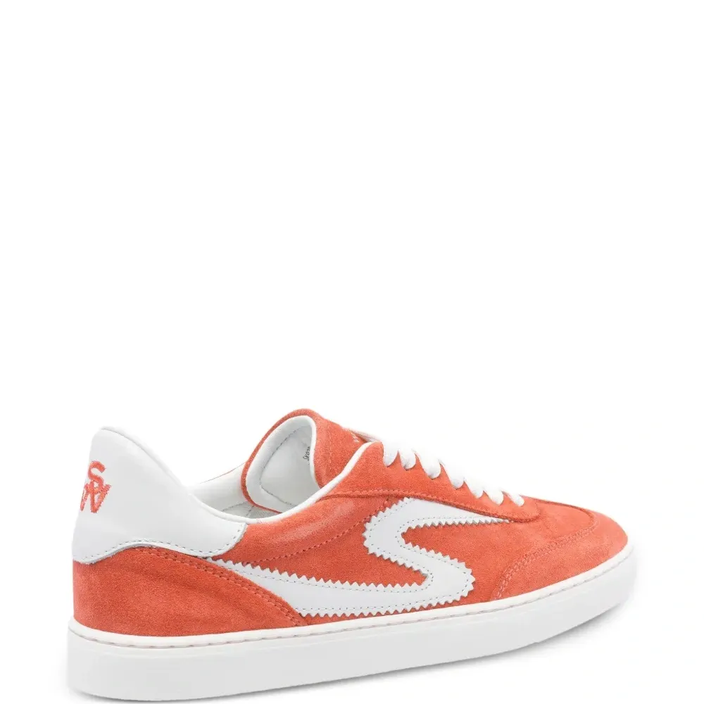 Кожаные кроссовки