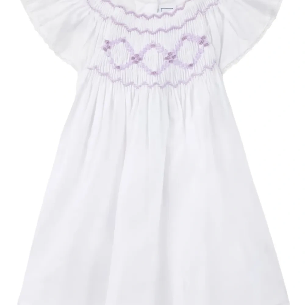 Платье с расклешенными рукавами