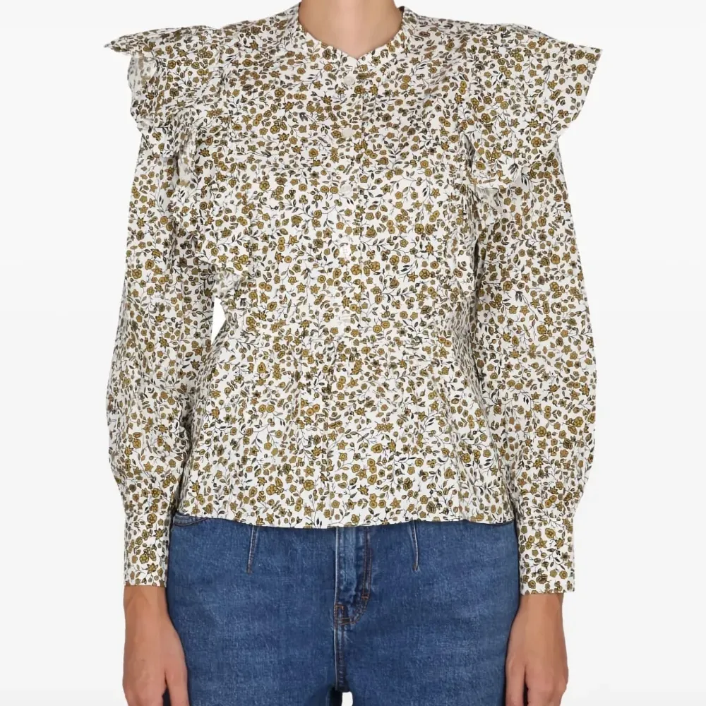 Блузка с оборками и цветочным принтом