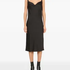 Платье Agamora с разрезом