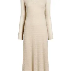 трикотажное платье с длинными рукавами