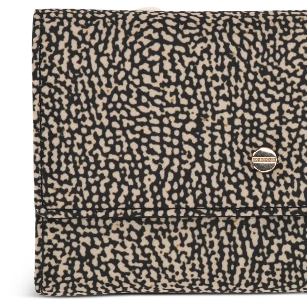 Кошелек среднего размера