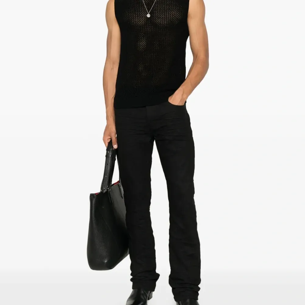 Топ с круглым вырезом