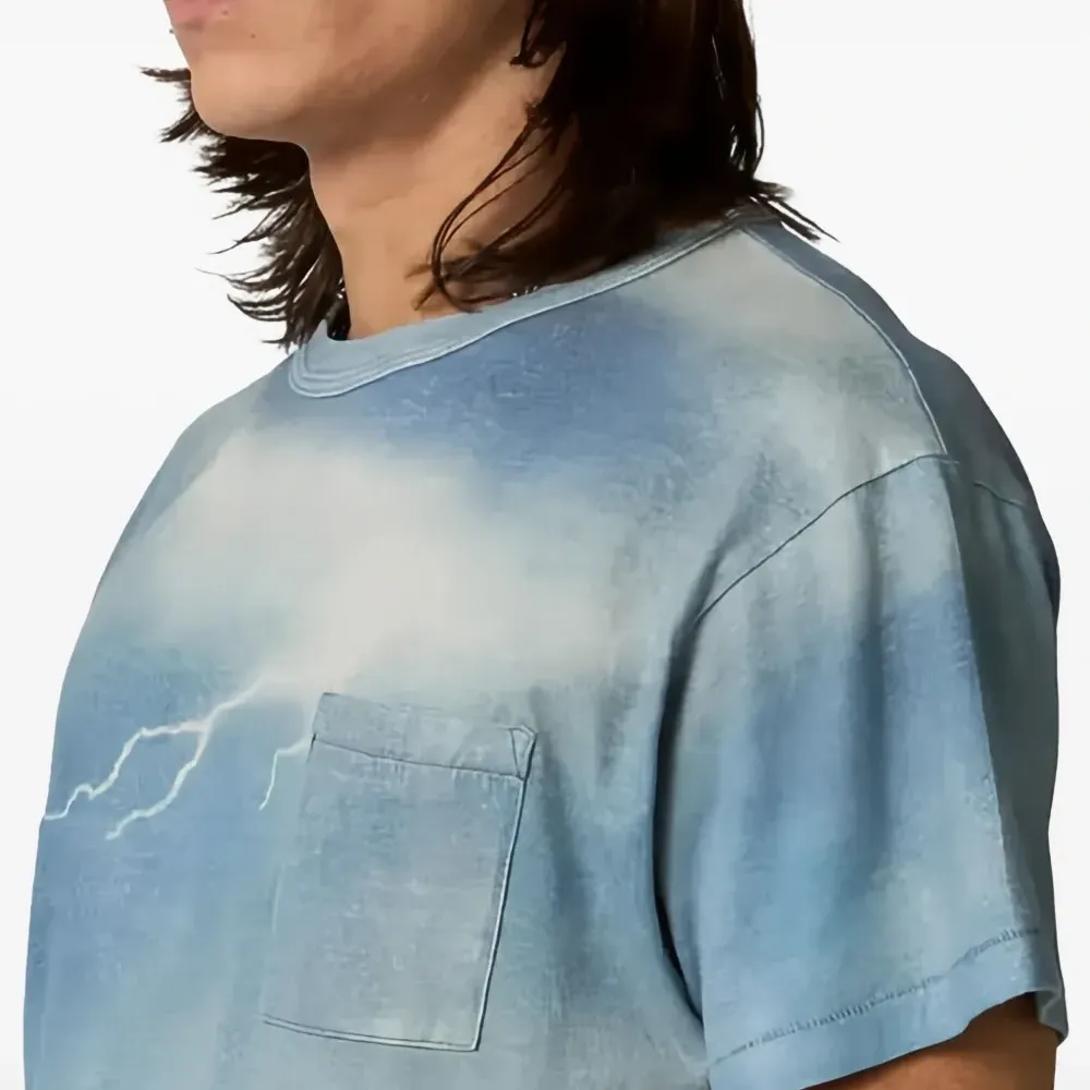 футболка с карманом и принтом