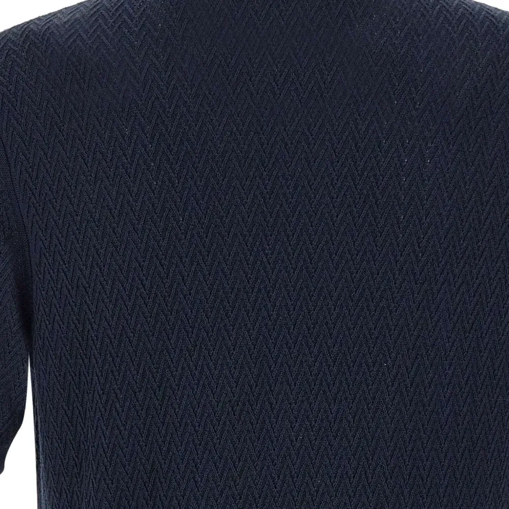 Футболка тонкой вязки