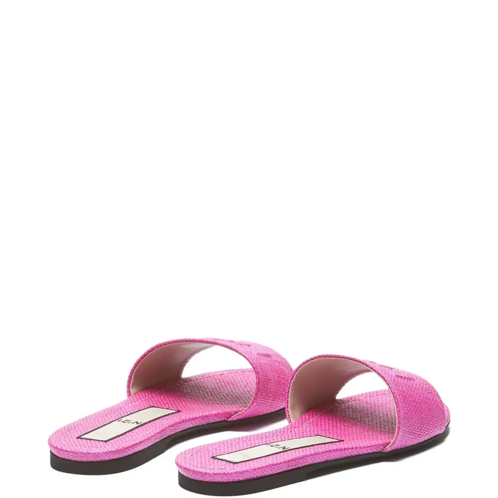 сандалии с тисненым логотипом