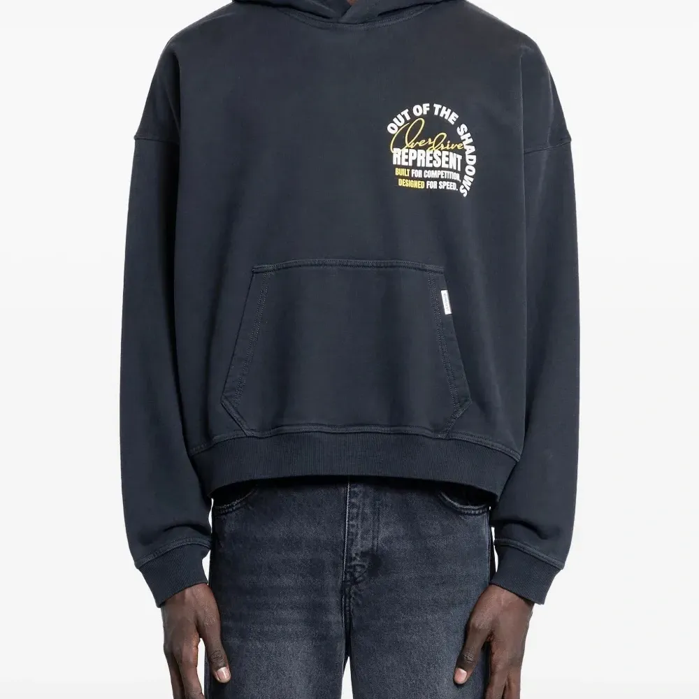 Худи с графичным принтом