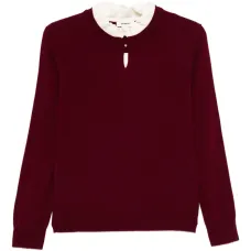 Свитер с оборками