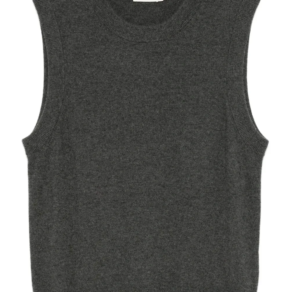 Топ с круглым вырезом