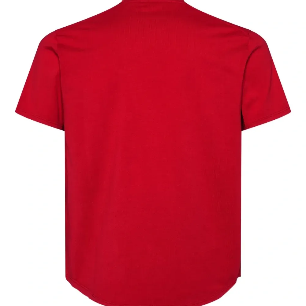 Футболка с графичным принтом