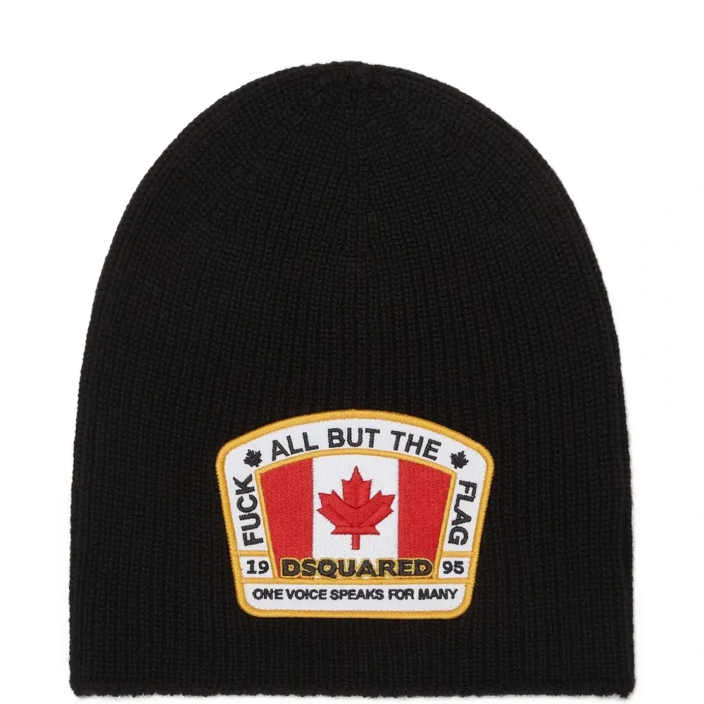 шапка бини с нашивкой-логотипом