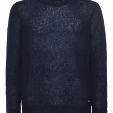 Вязаный свитер