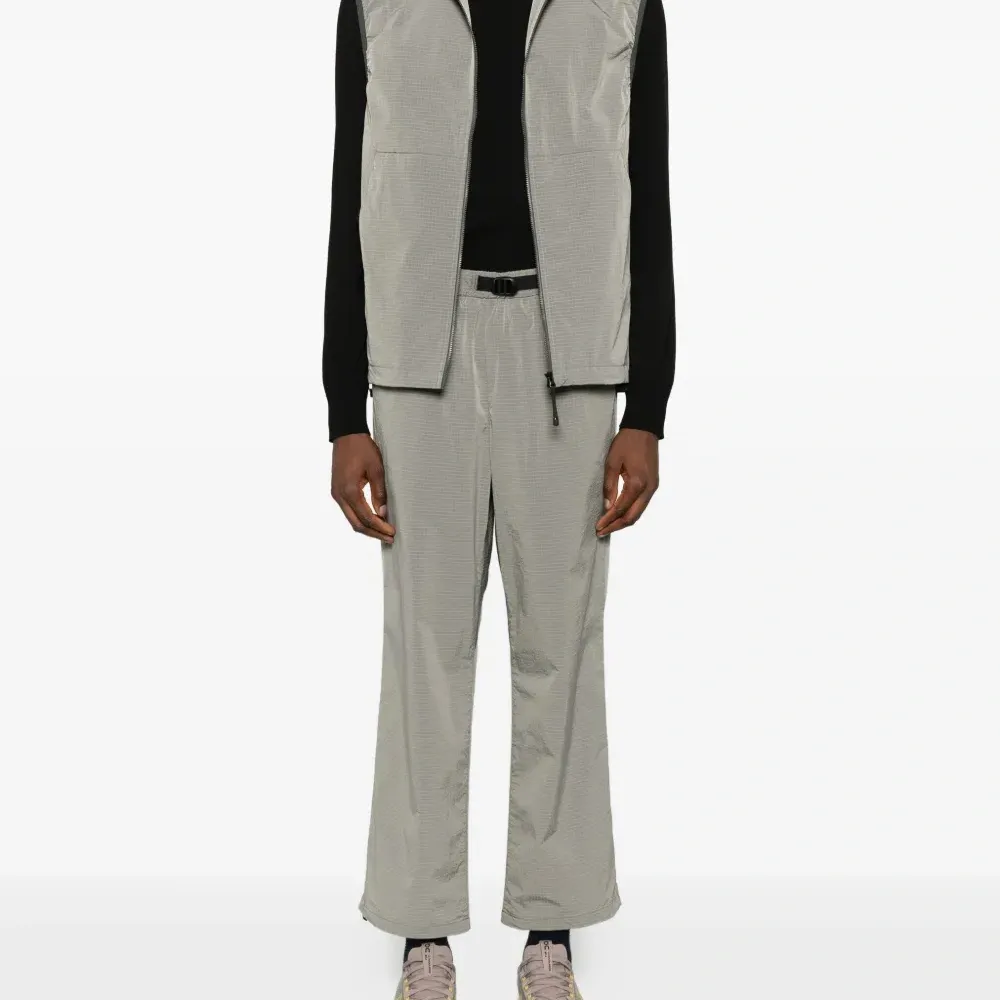 Спортивные брюки из рипстопа с поясом