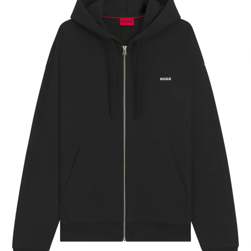 куртка на молнии с капюшоном