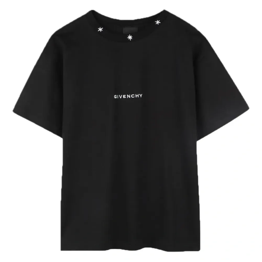 футболка с вышивкой