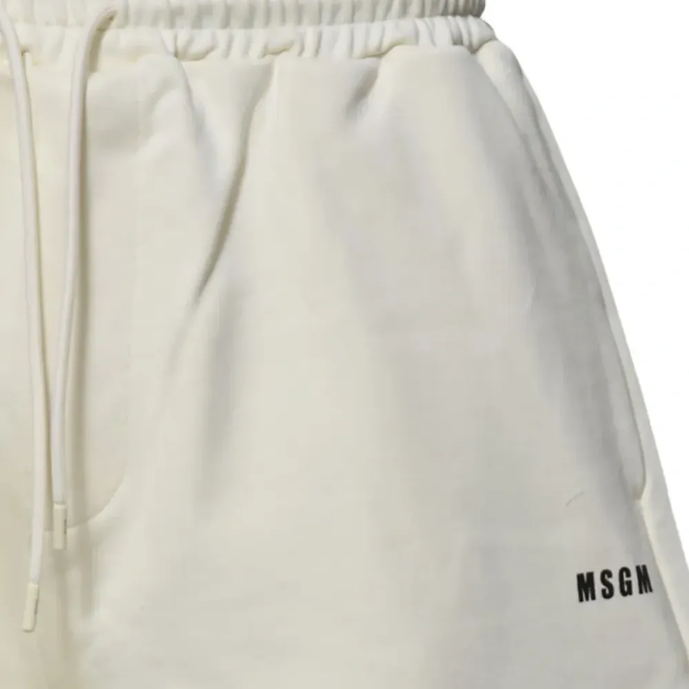 Спортивные шорты Спортивные шорты