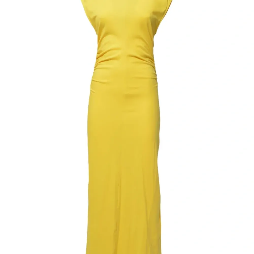 Платье макси с вышитым логотипом