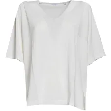 футболка с V-образным вырезом