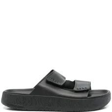 Шлепанцы с тисненым логотипом Шлепанцы с тисненым логотипом