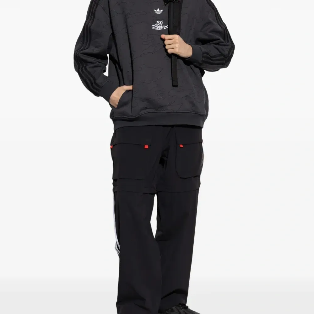 Худи с логотипом