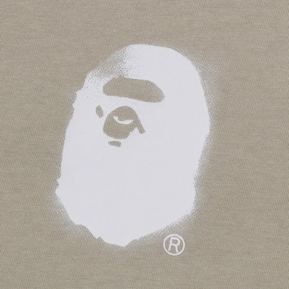 футболка с логотипом