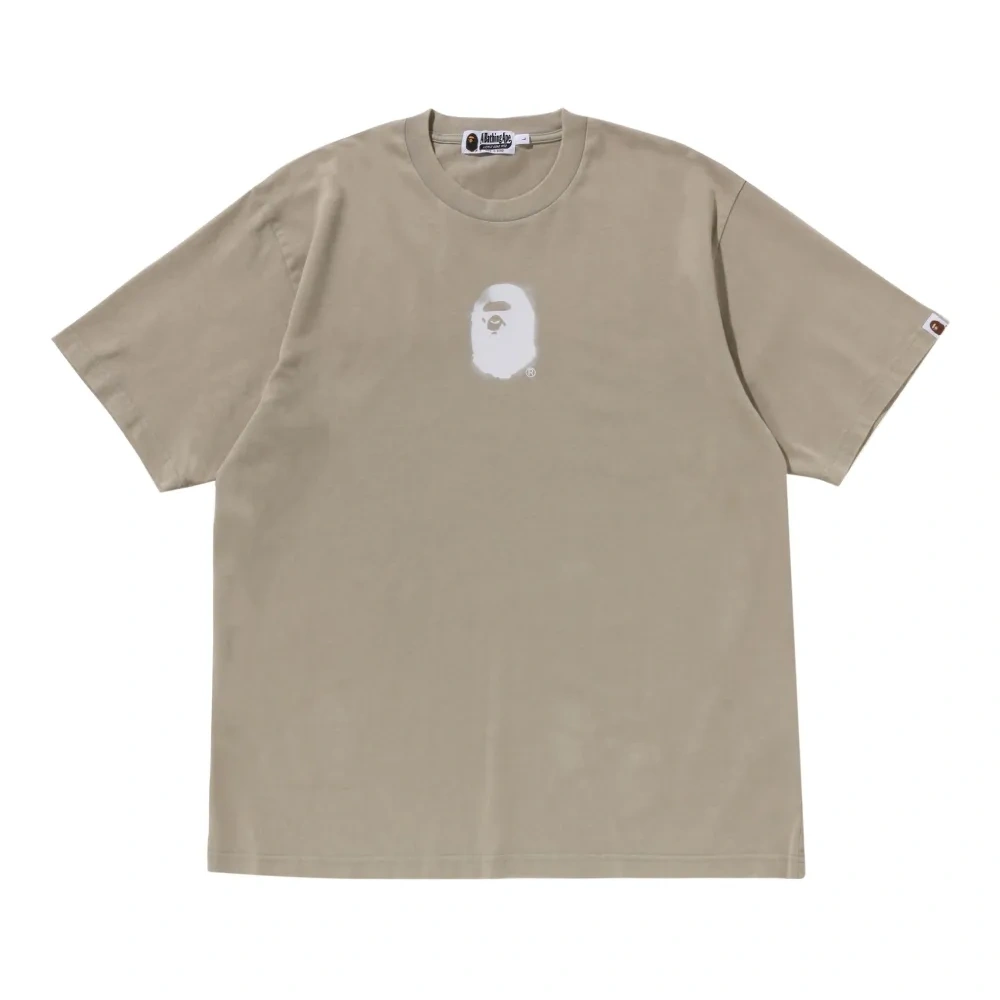 футболка с логотипом