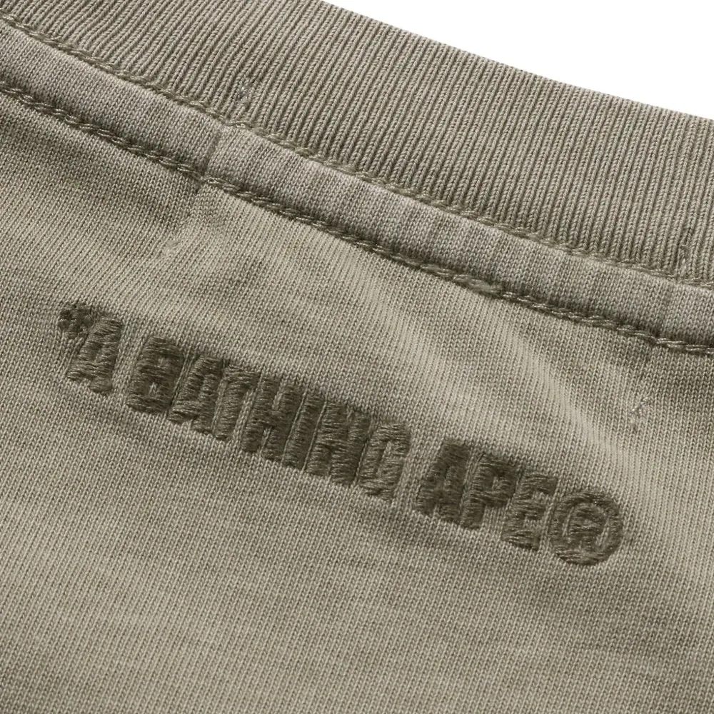 футболка с круглым вырезом