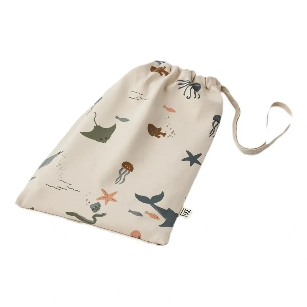 Комплект из рубашки и шортов с принтом