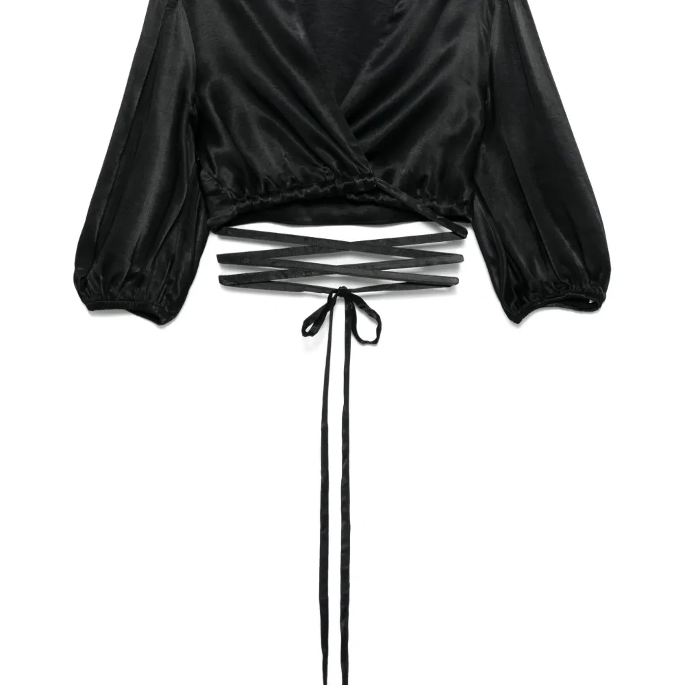 Атласная блузка