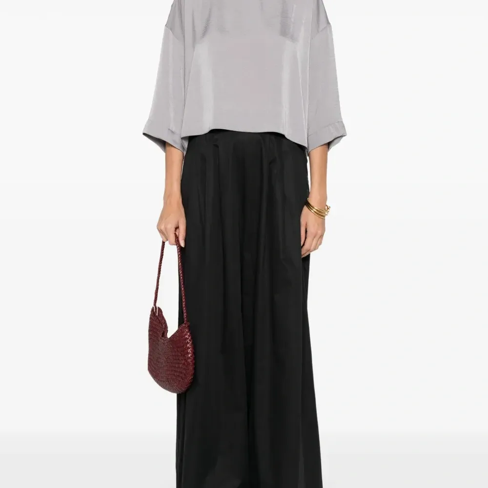 Брюки с карманами